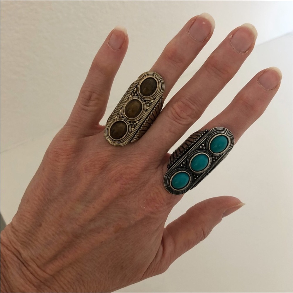 Two statement rings - Picture 3 of 7